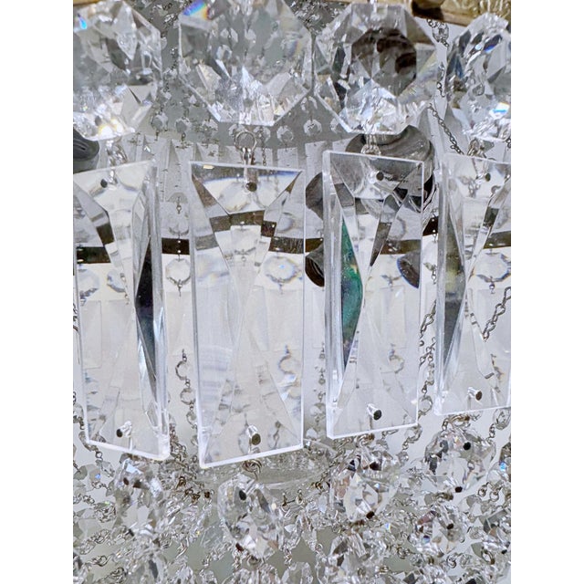 1950s Vintage French Style Crystal Basket Chandelier With Ornate Brass Crown For Sale - Image 5 of 12