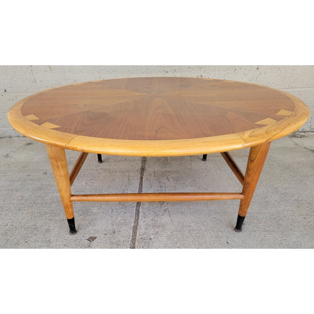 1960s Lane Acclaim Round Coffee Table With Dovetail Detail For Sale - Image 5 of 11