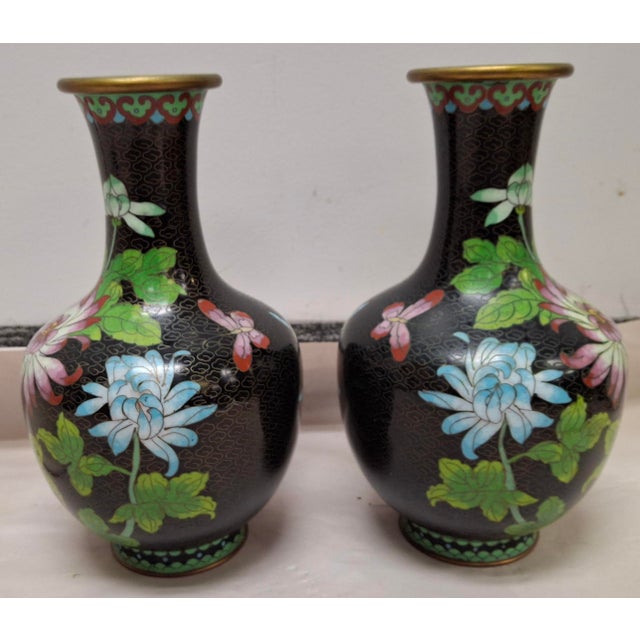 Pair of Mid 20th Century Chinese Cloisonne Enamel Vases For Sale In Washington DC - Image 6 of 7