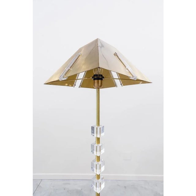 French Brass and Methacrylate Floor Lamp, 1980s For Sale - Image 4 of 8