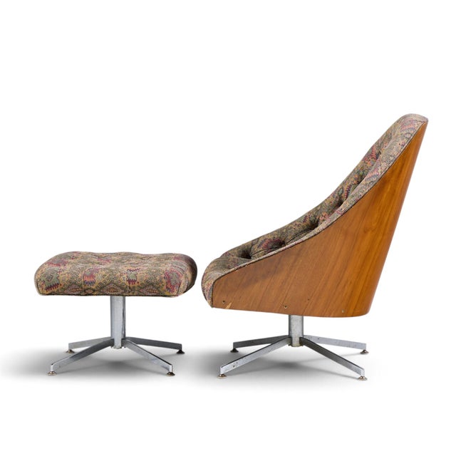Thayer Coggin Milo Baughman for Thayer Coggin Mid Century Walnut and Chrome Tufted Lounge Chair and Ottoman For Sale - Image 4 of 9