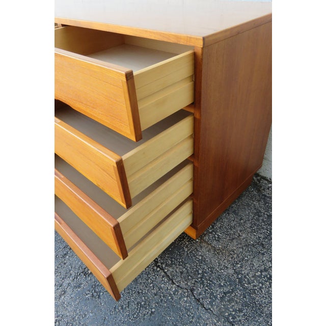 Mid 20th Century Mid Century Danish Modern Long Dresser Sideboard Tv Media Console For Sale - Image 5 of 12