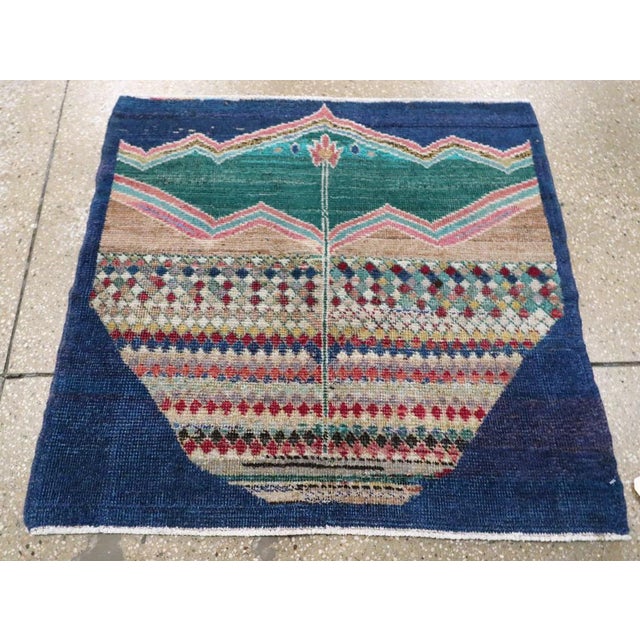 Folk Art Galerie Shabab Collection Mid-20th Century Turkish Anatolian Square Rug For Sale - Image 3 of 6