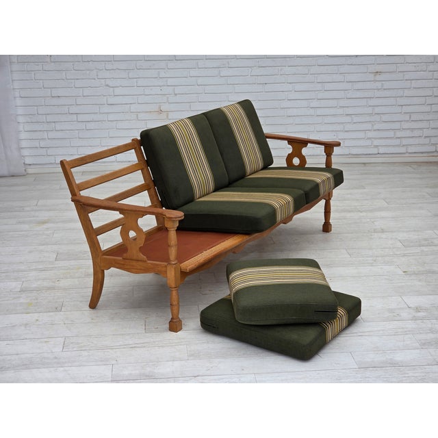 Green Vintage Danish Three-Seater Sofa in Green Furniture Wool, 1970s For Sale - Image 8 of 18