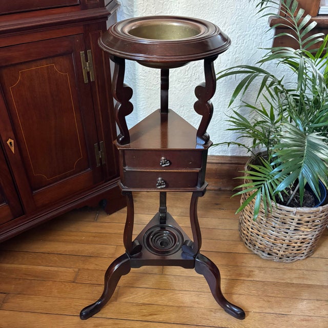 Mid 20th Century Queen Anne Mahogany Pedestal Plant Stand For Sale - Image 10 of 10