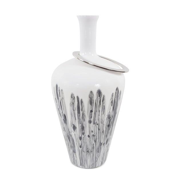 Kenneth Ludwig Chicago Albrecht Thin Necked Glass Vase- Large For Sale - Image 4 of 11