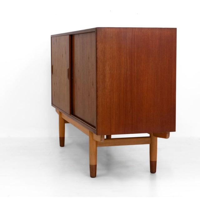 Mid-Century Modern Sideboard by Børge Mogensen for Soborg Mobler, 1958 For Sale - Image 6 of 18