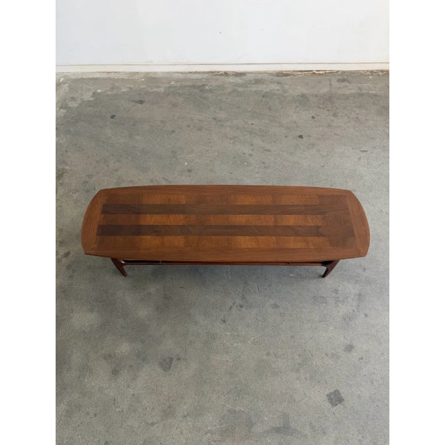 Wood 1950s Sculptural Coffee Table in Walnut For Sale - Image 7 of 15
