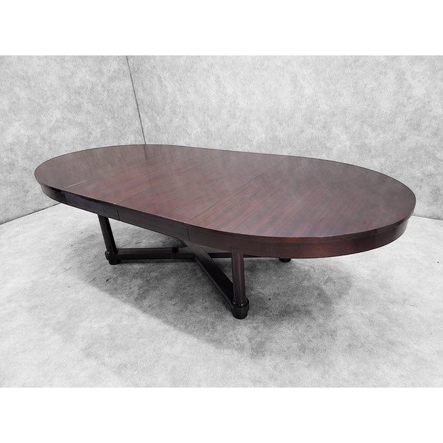 Baker Furniture Company Vintage Art Deco Barbara Barry Oval Mahogany 2 Leaf Extension Dining Table For Sale - Image 4 of 11