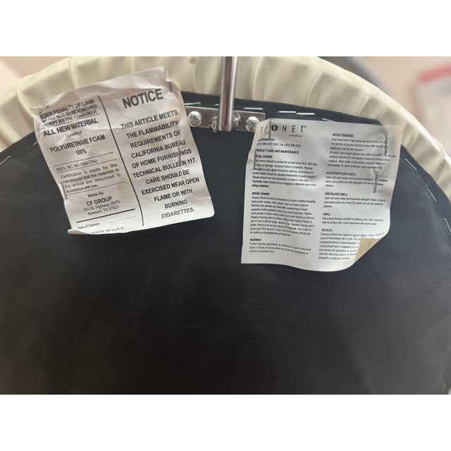 1980s Bauhaus White Vinyl & Chrome Model Ss33 Cantilever Barstool by Anton Lorenz for Thonet For Sale In Des Moines, IA - Image 6 of 7