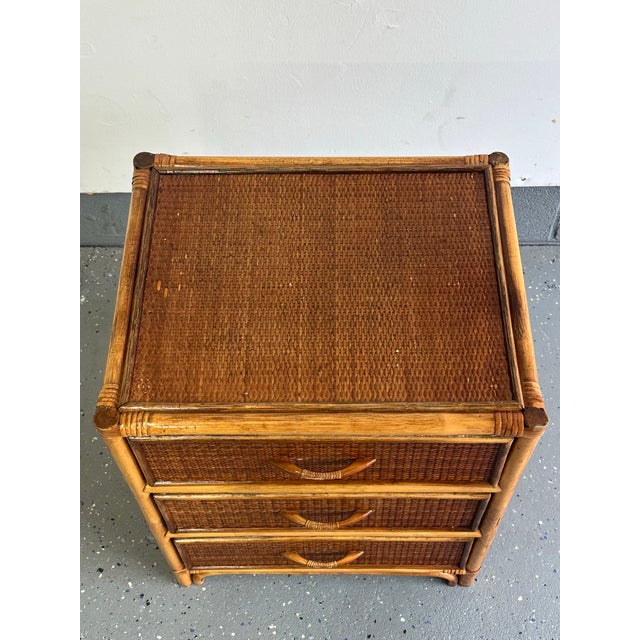 Wood 1980s Bamboo and Cane British Colonial Style Small Chest For Sale - Image 7 of 11