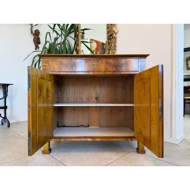 Biedermeier Trumeau in Walnut Veneer For Sale - Image 14 of 18