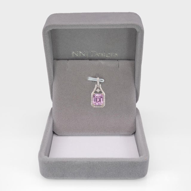 Modern 4.5Ct Kunzite Pendant With Earth Mined Diamonds Accents: Slid 14k Gold, 10x8mm For Sale - Image 3 of 8