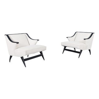 Mid-Century Modern Italian Sculptural Lounge Chairs After Gio Ponti, 1950s For Sale