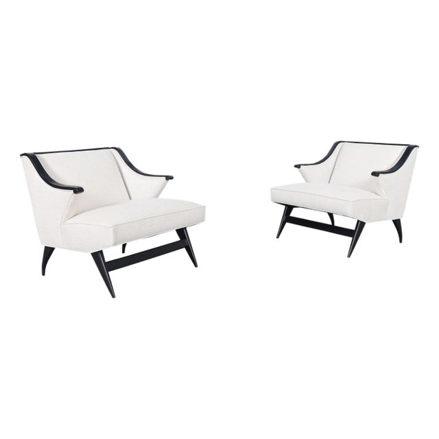 Mid-Century Modern Italian Sculptural Lounge Chairs After Gio Ponti, 1950s For Sale