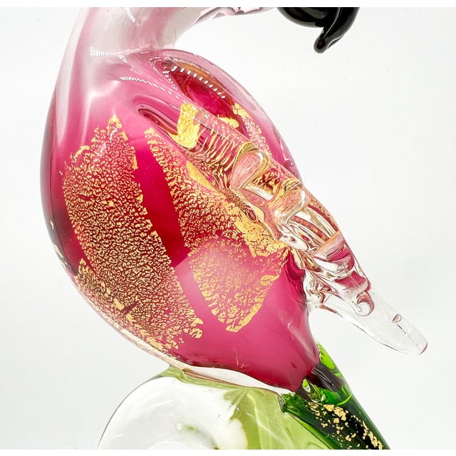 Vintage Alfredo Barbini Style Pink, Green, and Gold Aventurine Cockatoo Bird Figurine For Sale - Image 11 of 11