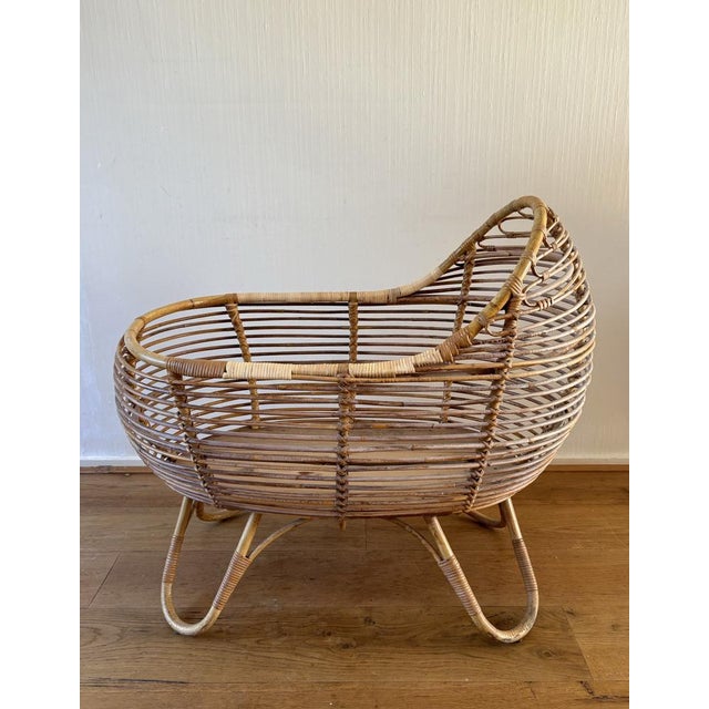 Wood Mid-Century Modern Rattan Baby Crib, 1960s For Sale - Image 7 of 13