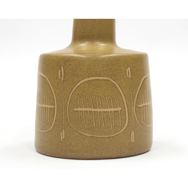Mid 20th Century Vintage Mid Century M105 Ceramic Table Lamp by Jane & Gordon Martz For Sale - Image 5 of 9