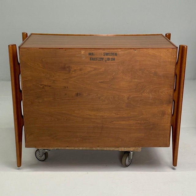 William Hinn, Swedish Mid-Century Modern, Sculptural Dressers, Walnut, 1970s For Sale - Image 11 of 12