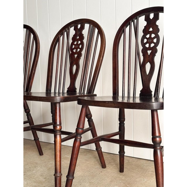 Antique English Windsor Dining Chairs, Set of 4 For Sale In Greensboro - Image 6 of 18