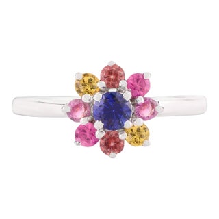 Everyday Multicolor Rainbow Gemstone Flower Shape Ring Size 7 For Sale