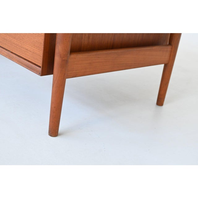 Model 207 Writing Desk in Teak by Arne Vodder for Sibastm 1960 For Sale - Image 9 of 18
