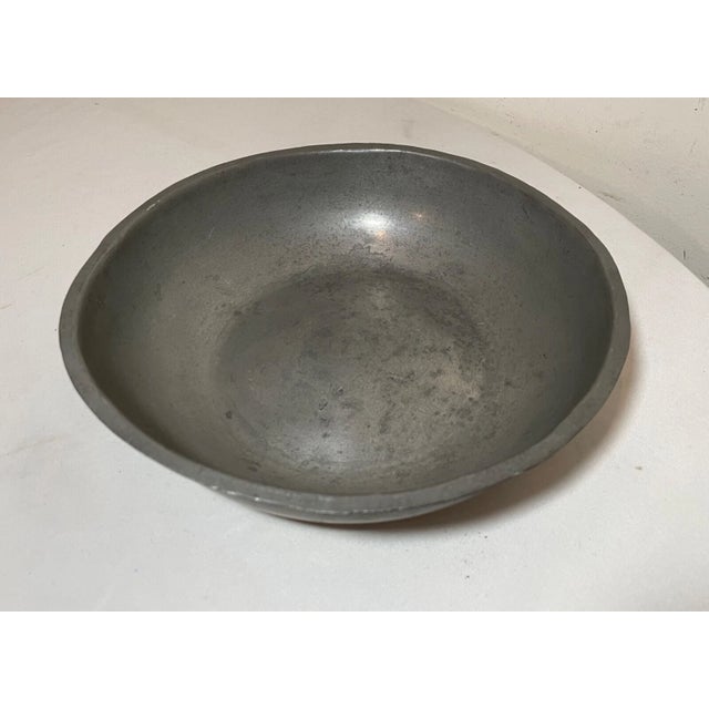 18th Century Rare Antique 18th Century 1700s Handmade English Pewter Centerpiece Fruit Bowl For Sale - Image 5 of 9