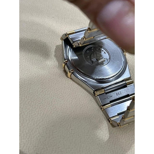 Metal Vintage Omega Constellation Quartz Date 18 Karat Gold Half Bar/Ss Men’s Watch For Sale - Image 7 of 8