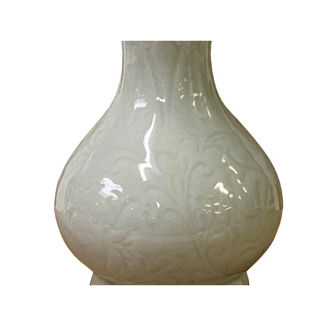Chinese Ceramic Light White Pale Celadon Glaze Underlay Flower Vase For Sale In San Francisco - Image 6 of 7