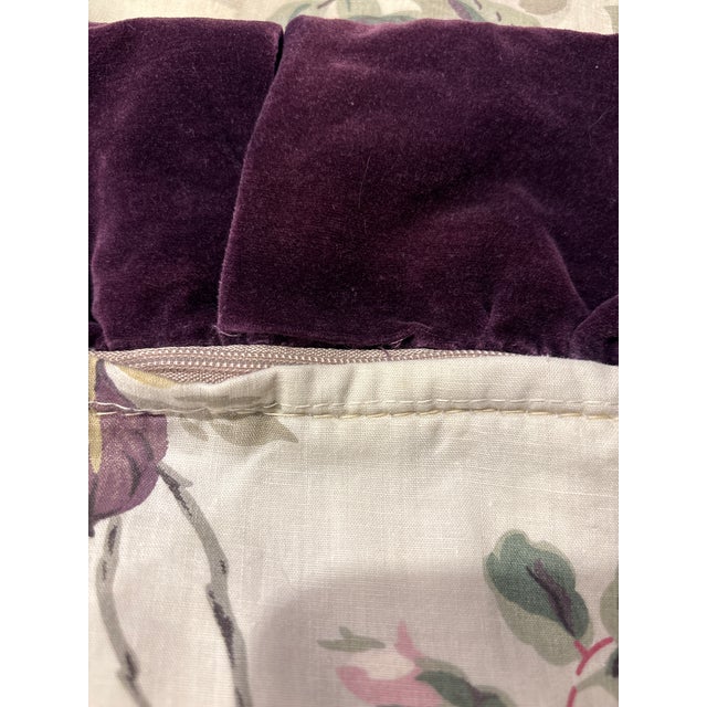 Romantic Pair of Vintage Floral Pillow Covers in the Spirit of 1990s Ralph Lauren Home. For Sale - Image 11 of 12