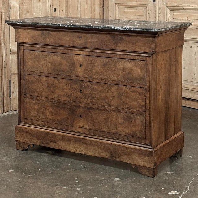 French 19th Century French Louis Philippe Burl Walnut Marble Top Commode For Sale - Image 3 of 18