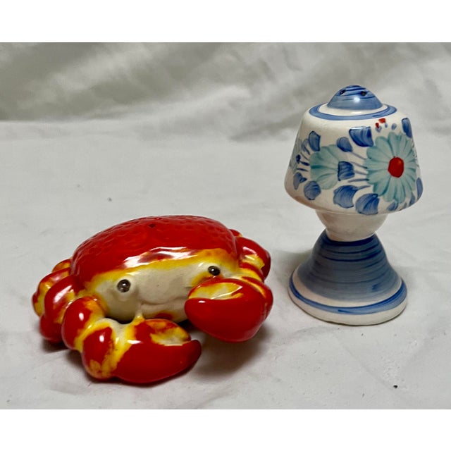 Vintage Seaside Chic Happy Crab Salt and Pepper Shakers, Set of Two For Sale - Image 10 of 12