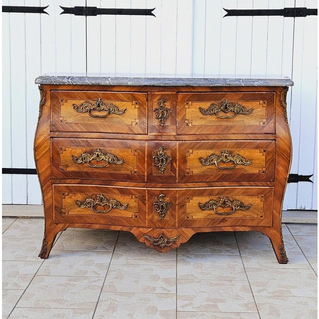 Vintage Louis XV Commode in Walnut For Sale - Image 15 of 15