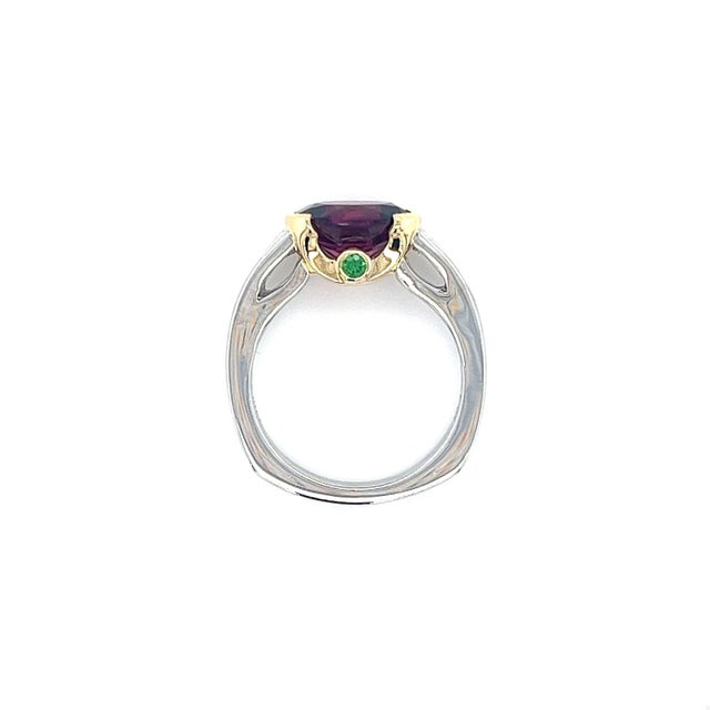 Contemporary 3.50 Carat Oval Cut Rubellite Tourmaline East West Ring with Tsavorite, Diamond,, Size 6.25 For Sale - Image 3 of 6