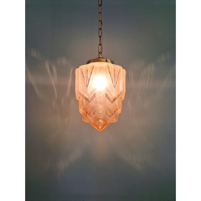 Art Deco Skyscraper Pendant Light in Frosted Pink Glass, 1920s For Sale - Image 12 of 14