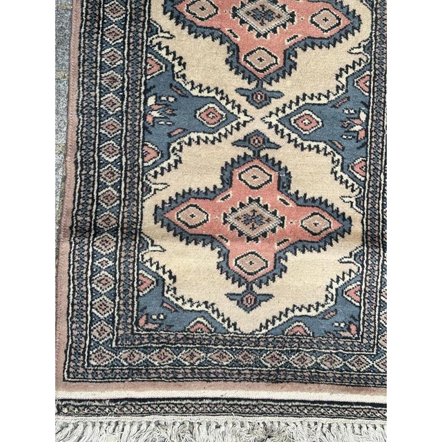 Small Vintage Pakistani Rug, 1980s For Sale - Image 4 of 12