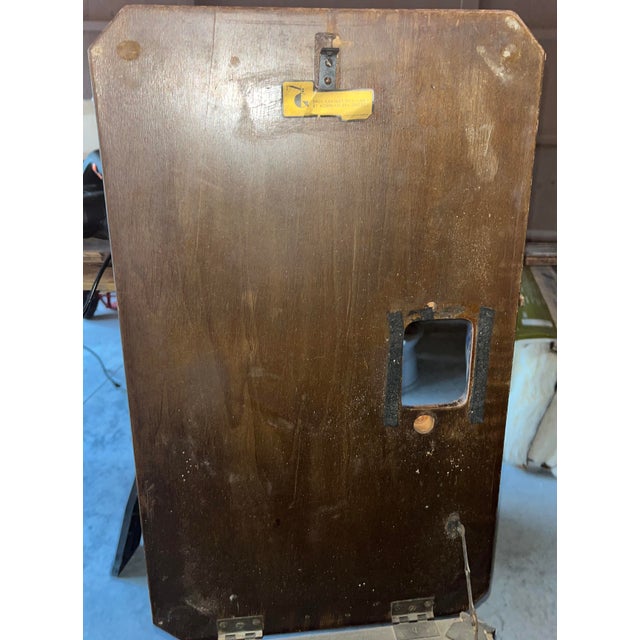 Antique 1930s Philco Lazyboy Chairside Radio Model 370 for Restoration For Sale - Image 10 of 13