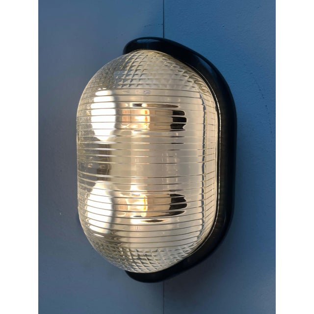 Black Mid-Century Modern Italian Space Age Model Noce Wall Lamp by Achille Castiglioni for Flos, 1970s For Sale - Image 8 of 18