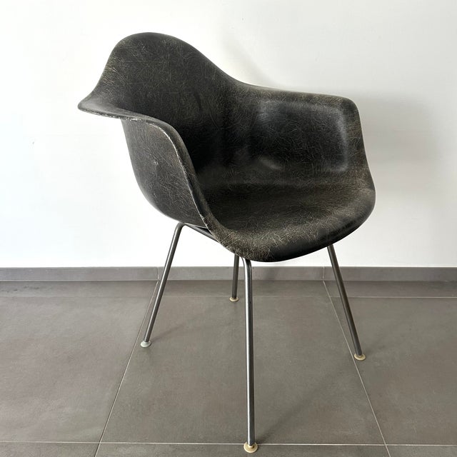 Black Dax Lounge Chairs by Charles and Ray Eames for Herman Miller, 1950s, Set of 4 For Sale - Image 8 of 13