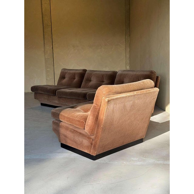 Textile Set of Brown Velvet Sofa and Lounge Chair by Paolo Caliari for Cassina, 1960s For Sale - Image 7 of 16