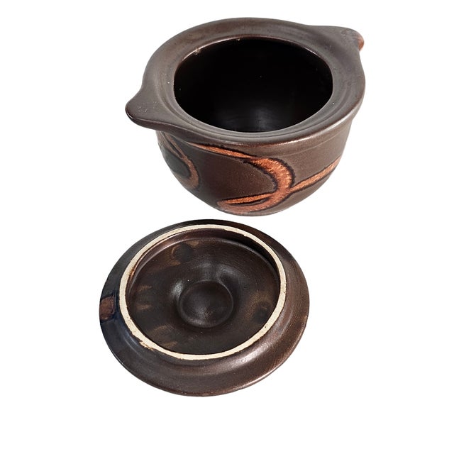 Mid-Century Laurentian Canadian Pottery No. 370 Covered Soup Bowls, Pair For Sale In San Francisco - Image 6 of 11