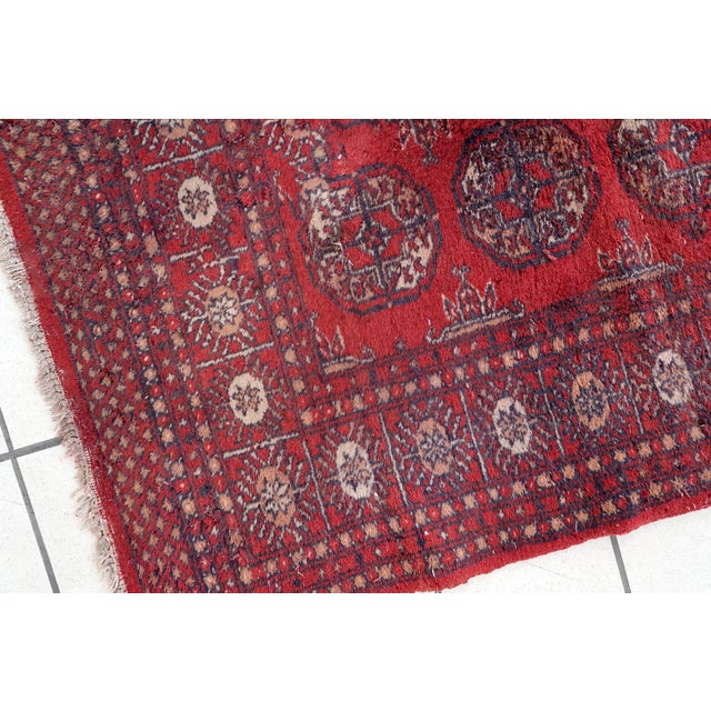 Textile 1950s, Handmade Vintage Uzbek Bukhara Rug 3.2' X 4.9' For Sale - Image 7 of 10