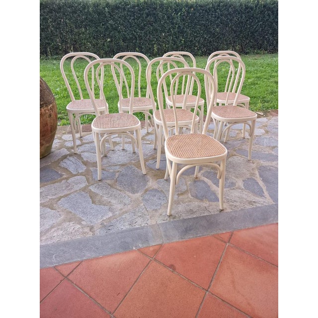 Bistro Chairs in White Painted Beech and Vienna Straw attributed to Michael Thonet, 1980s, Set of 8 For Sale - Image 16 of 16