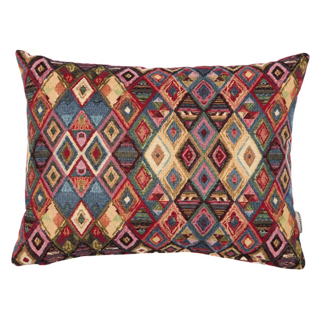 Every Greenwood & Grove cushion from Hines is thoughtfully designed to bring character and individuality to any space....