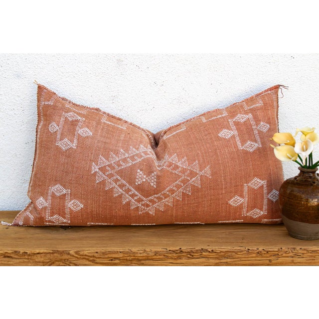 Woven from the resilient fibers of the Saharan aloe vera cactus — often called cactus silk or Sabra silk — this generously...