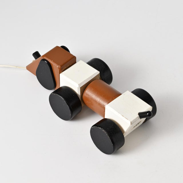1970s Wooden Pull-Along Dog Toy by Ryk Heuff for Olly Toys, 1970s For Sale - Image 5 of 9