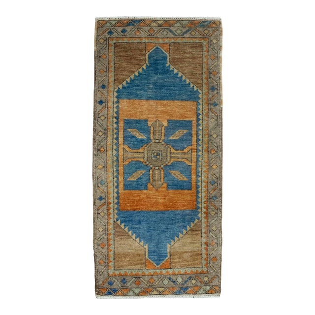 Turkish Mini Rug Oriental Hand Knotted Vintage Rug 1'6" x 3'3" #16239 For Sale