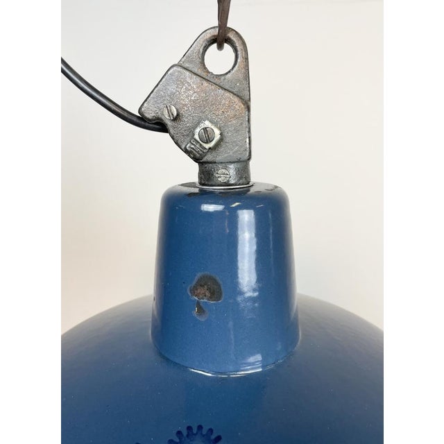 Mid-Century Modern Industrial Blue Enamel Factory Lamp with Cast Iron Top, 1960s For Sale - Image 3 of 14