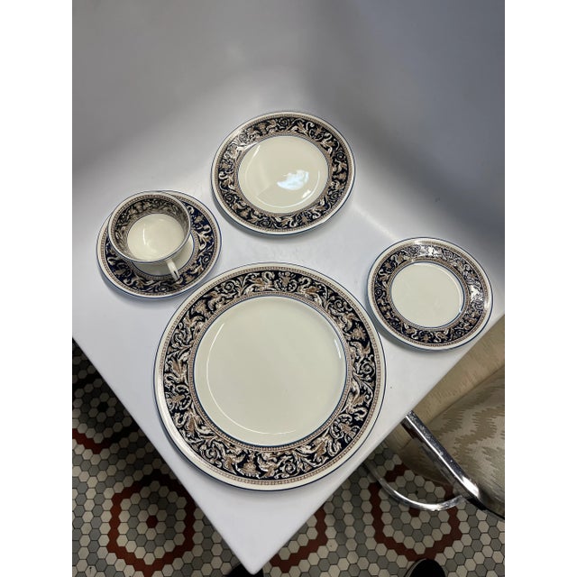 Fine Wedgwood England florentine dark blue W1956 5 piece place set. Dinner plate 10 3/4 Salad plate 8 1/8 Bred plate 6...