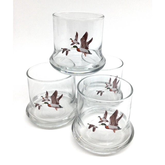 Calling all Duck lovers. Set of 4 highball or lowboy glasses with a wonderful bottom shape design making these glasses...
